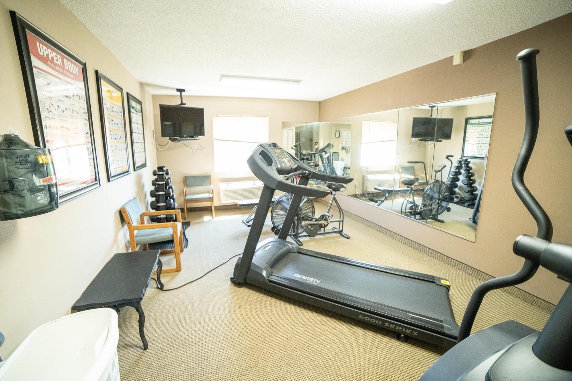 Quality Inn & Suites Watertown Near Prairie Lakes Ice Arena Екстер'єр фото
