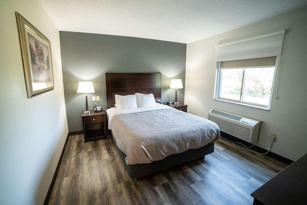 Quality Inn & Suites Watertown Near Prairie Lakes Ice Arena Номер фото